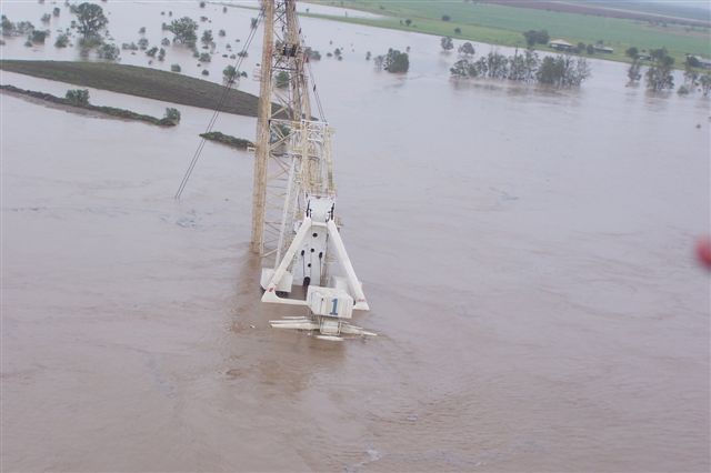 Drowned drag line at Ensham